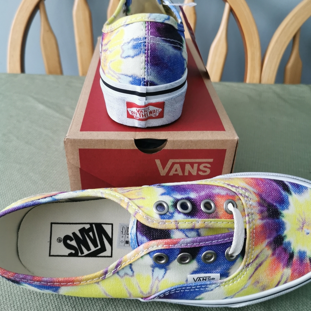Vans Authentic Tie Dye New in Box